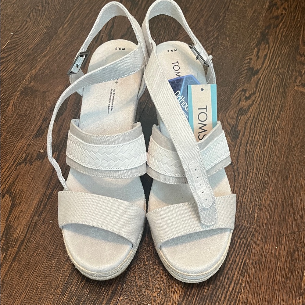 TOMS Women's Pebble Grey Sandals